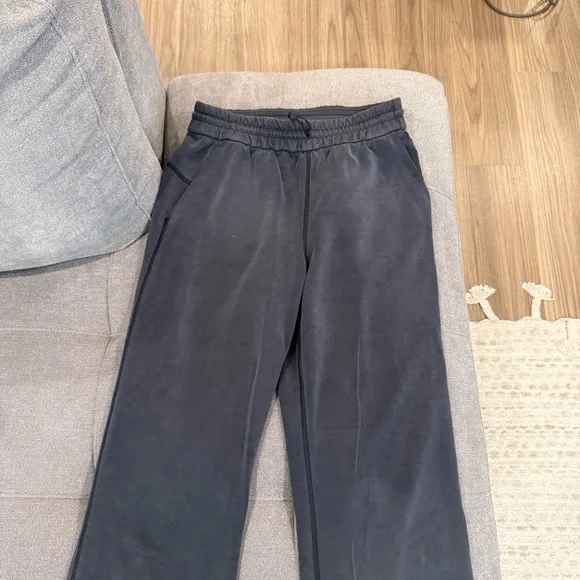 Lululemon Softstreme Pant & Quarter Zip Set - Picture 2 of 2